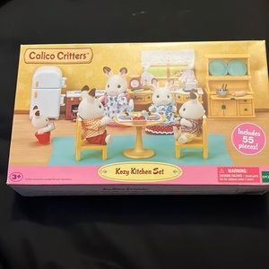 Kozy Kitchen Set Calico Critters 55 piece